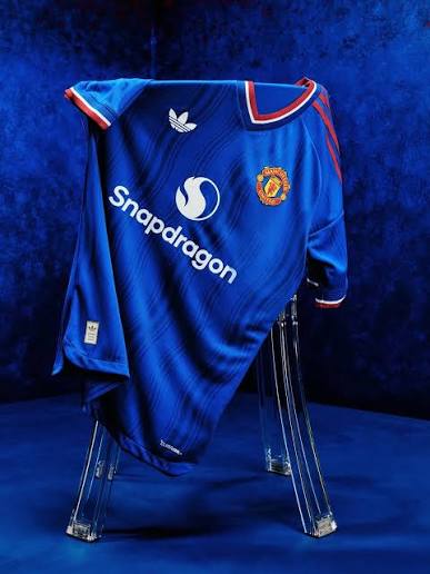 MAILLOT MAN UNITED EXTERIEUR 2026-2027